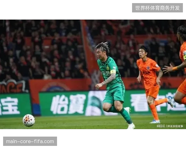 张稀哲虽在逆转中无力回天，但其个人表现依然是国安中场的组织核心